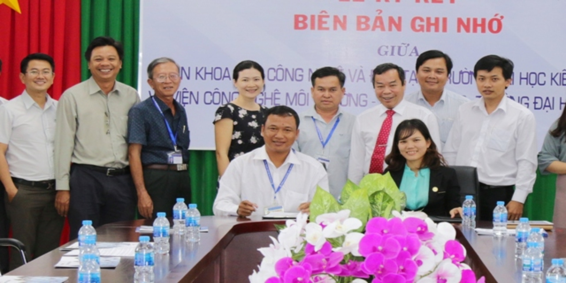 Tập đoàn ICOGroup – Chi nhánh Cà Mau và Viện Khoa hoc Công nghệ và Đào tạo, Trường Đại học Kiên Giang ký kết biên bản ghi nhớ