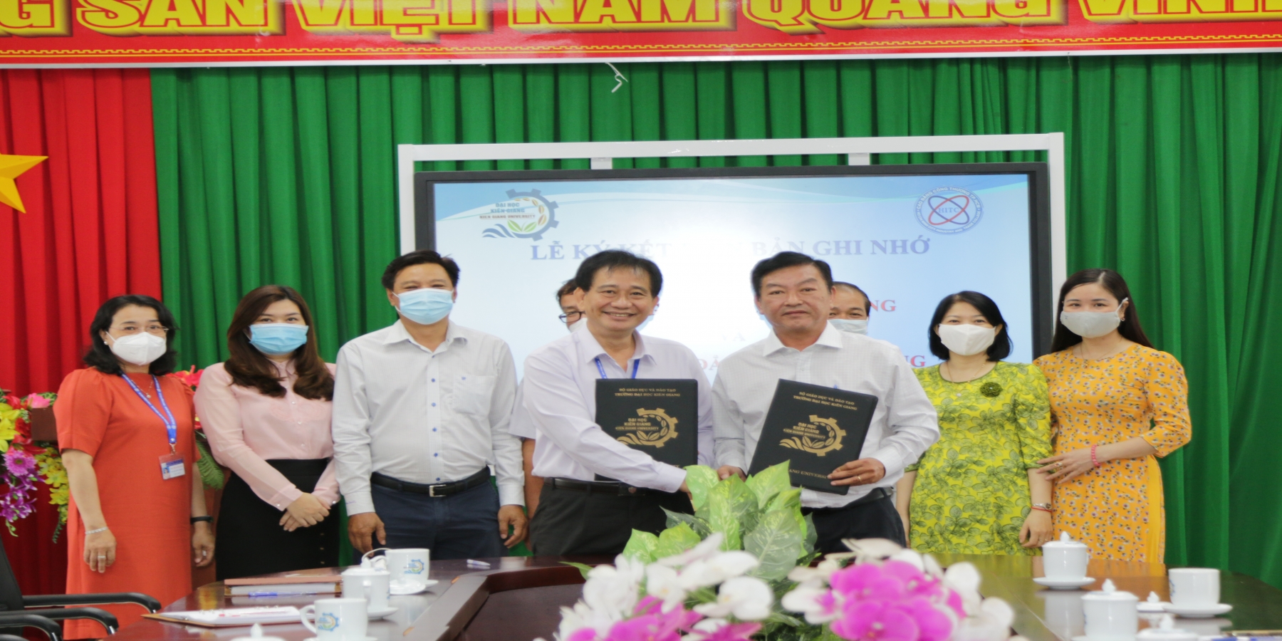 Trường Đại học Kiên Giang tăng cường hợp tác giáo dục đào tạo 
