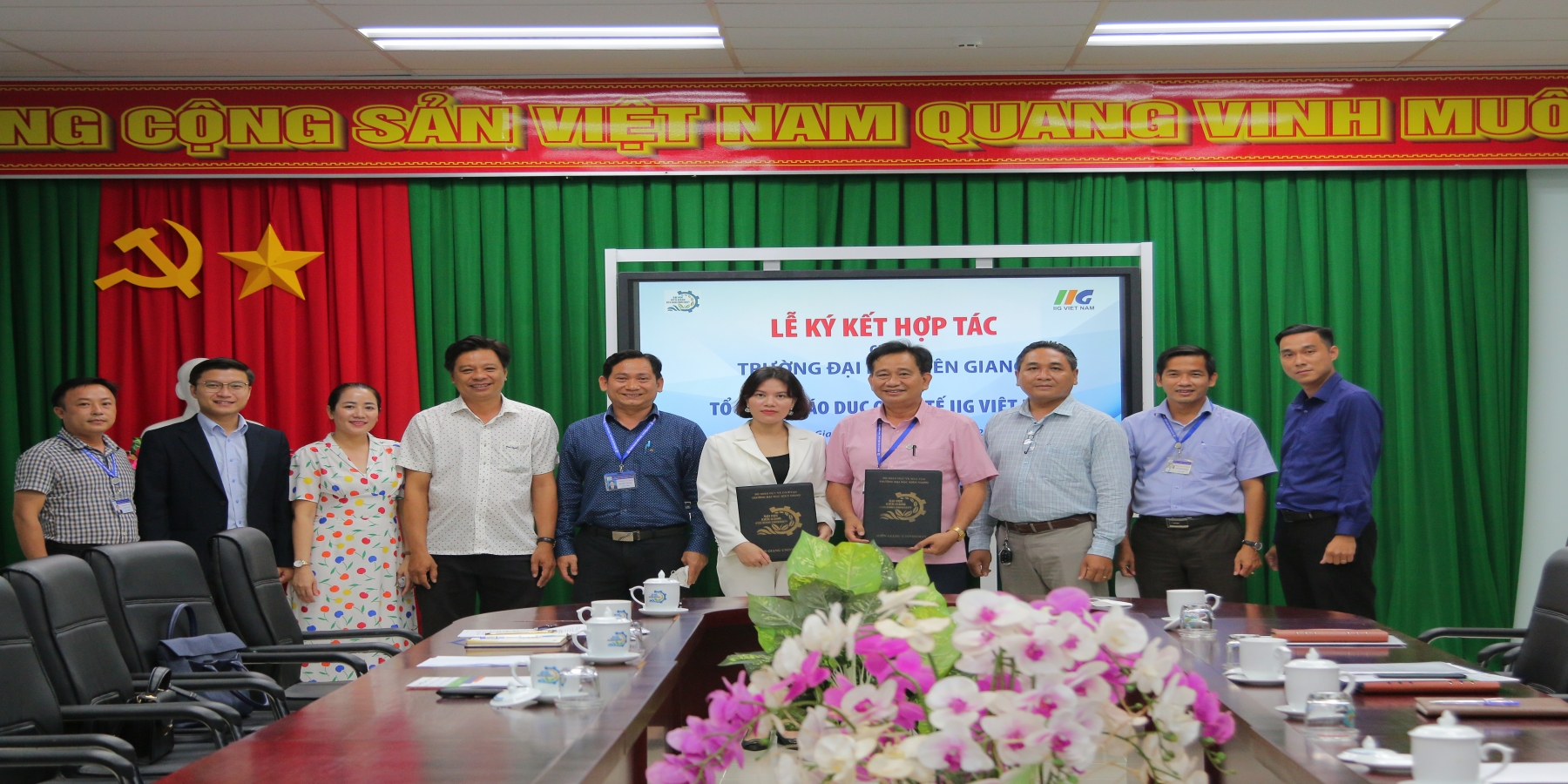 Trường Đại học Kiên Giang và Tổ chức giáo dục IIG Việt Nam hợp tác triển khai chuẩn hóa trình độ tiếng Anh và tin học cho sinh viên