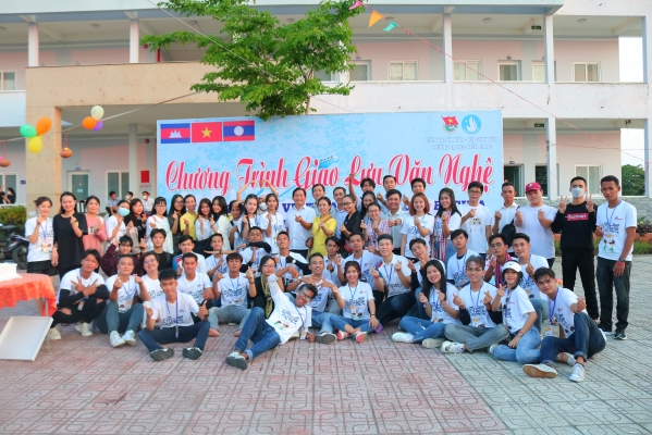 Đoàn Trường Đại học Kiên Giang tổ chức Tết cổ truyền Chol-Chnam-Thmay cho sinh viên Campuchia 