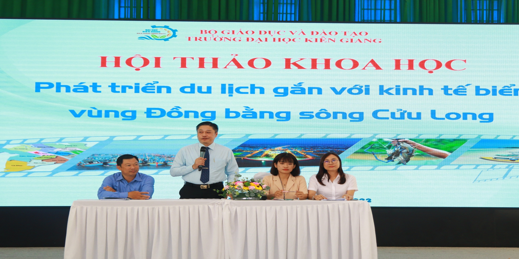 Phát triển du lịch gắn với kinh tế biển vùng Đồng bằng sông Cửu Long