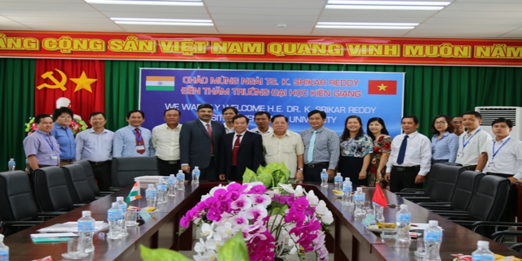 Tổng Lãnh sự quán Ấn Độ đến thăm Trường Đại học Kiên Giang