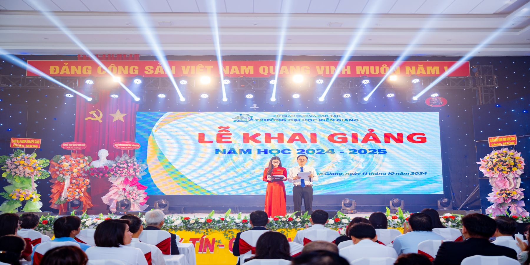 TRƯỜNG ĐẠI HỌC KIÊN GIANG LONG TRỌNG TỔ CHỨC LỄ KHAI GIẢNG NĂM HỌC 2024-2025.